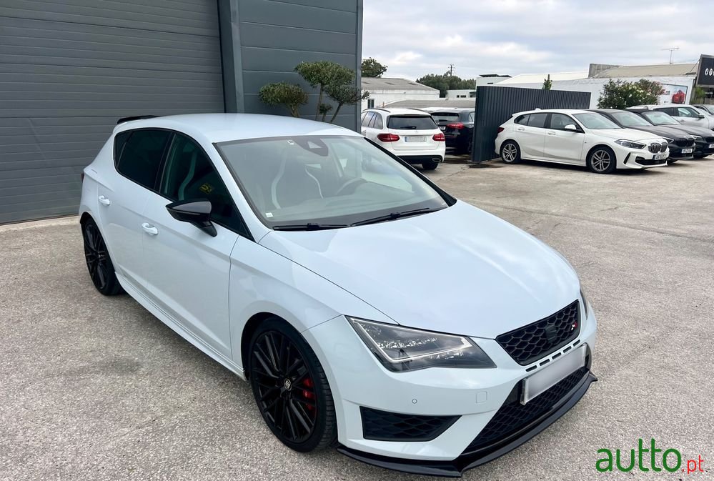 2016' SEAT Leon photo #4