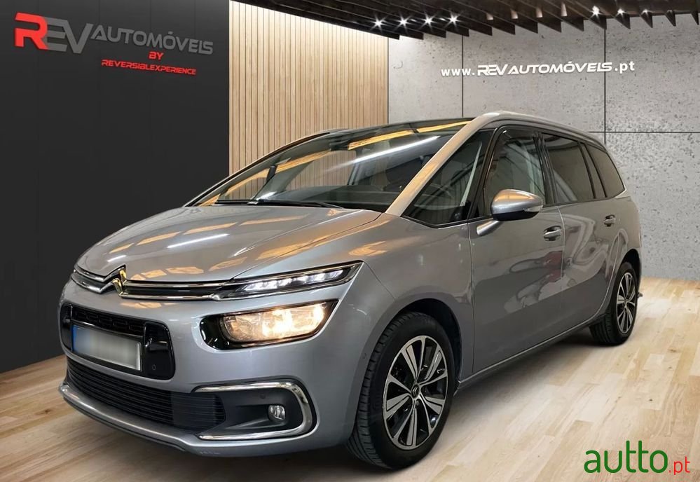 2018' Citroen C4 SpaceTourer photo #1