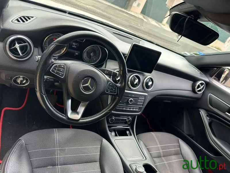 2015' Mercedes-Benz Classe Cla Cdi Aut. photo #3