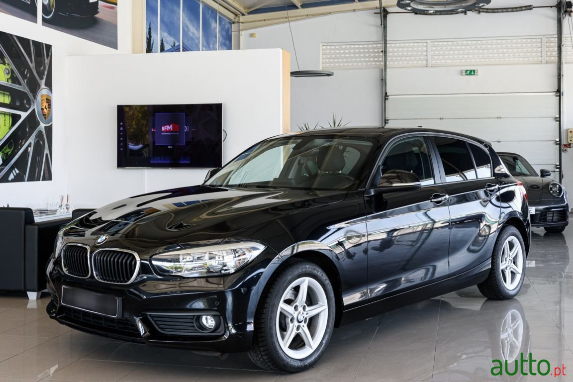 2019' BMW 116 photo #1