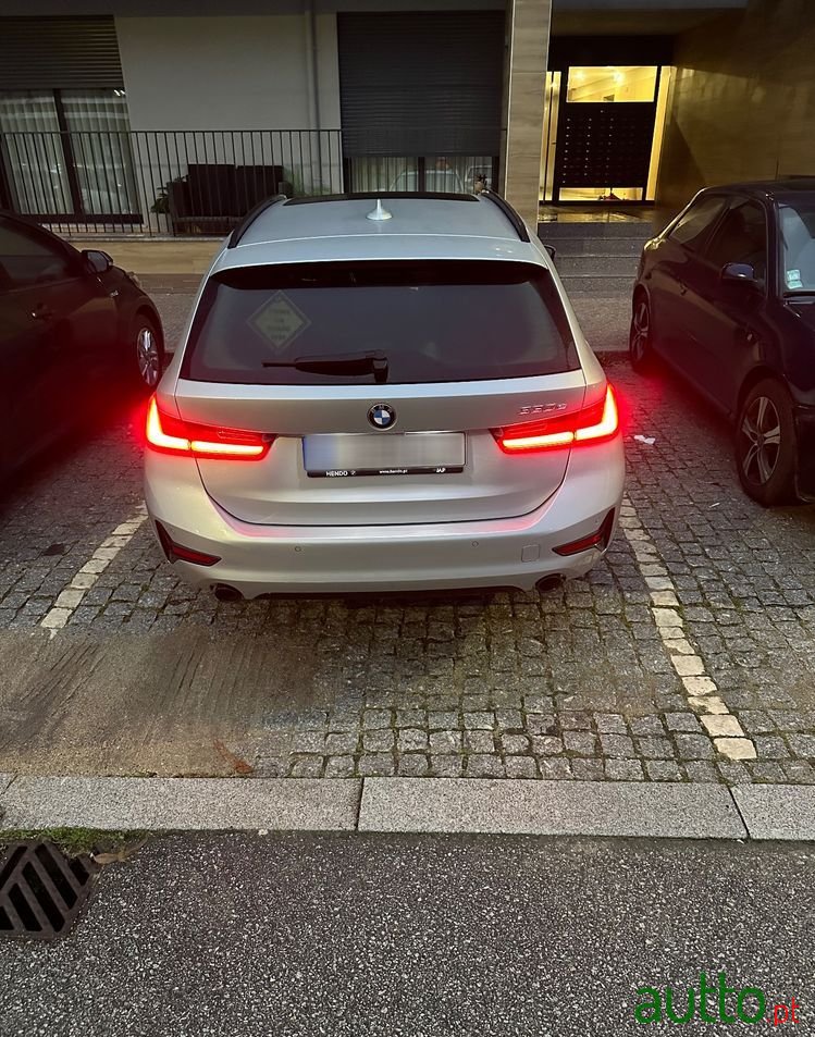 2021' BMW 330 photo #5