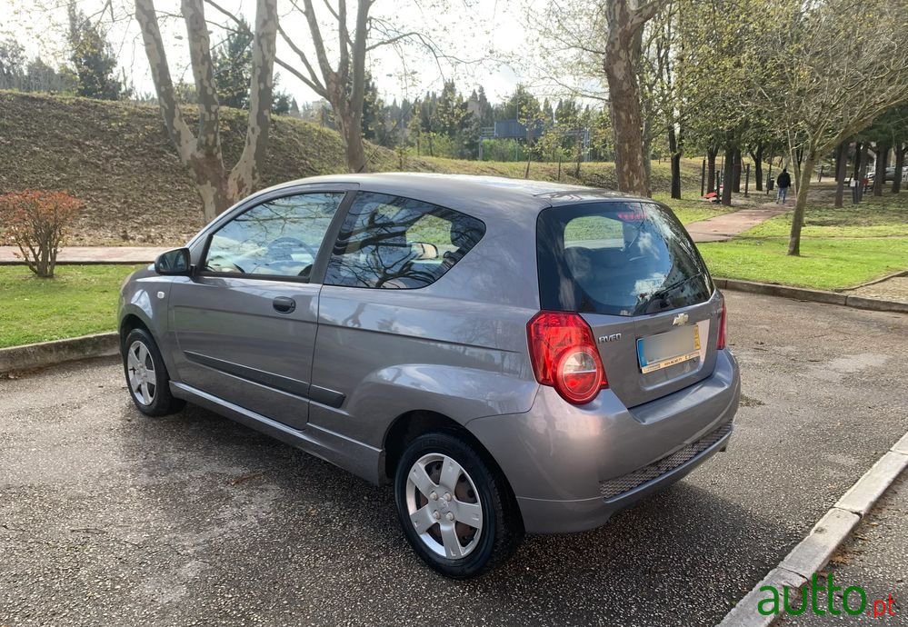 2010' Chevrolet Aveo 1.2 L photo #5
