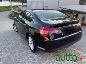 2010' Citroen C5 photo #1