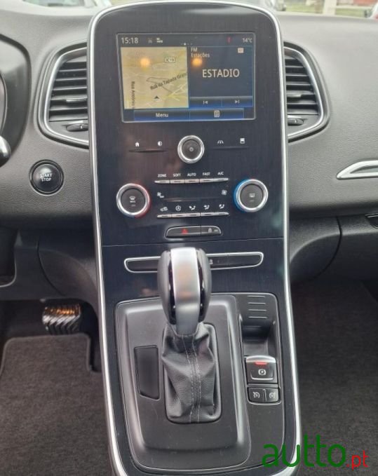 2018' Renault Grand Scénic photo #6
