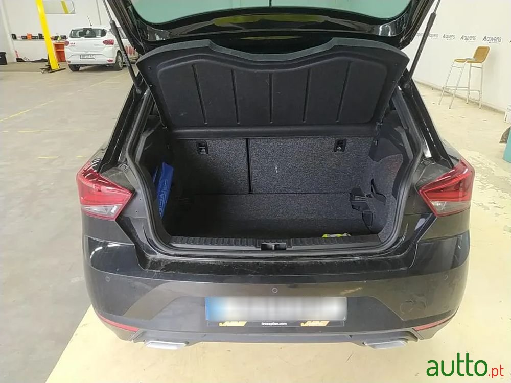 2021' SEAT Ibiza 1.0 Tsi Fr photo #5