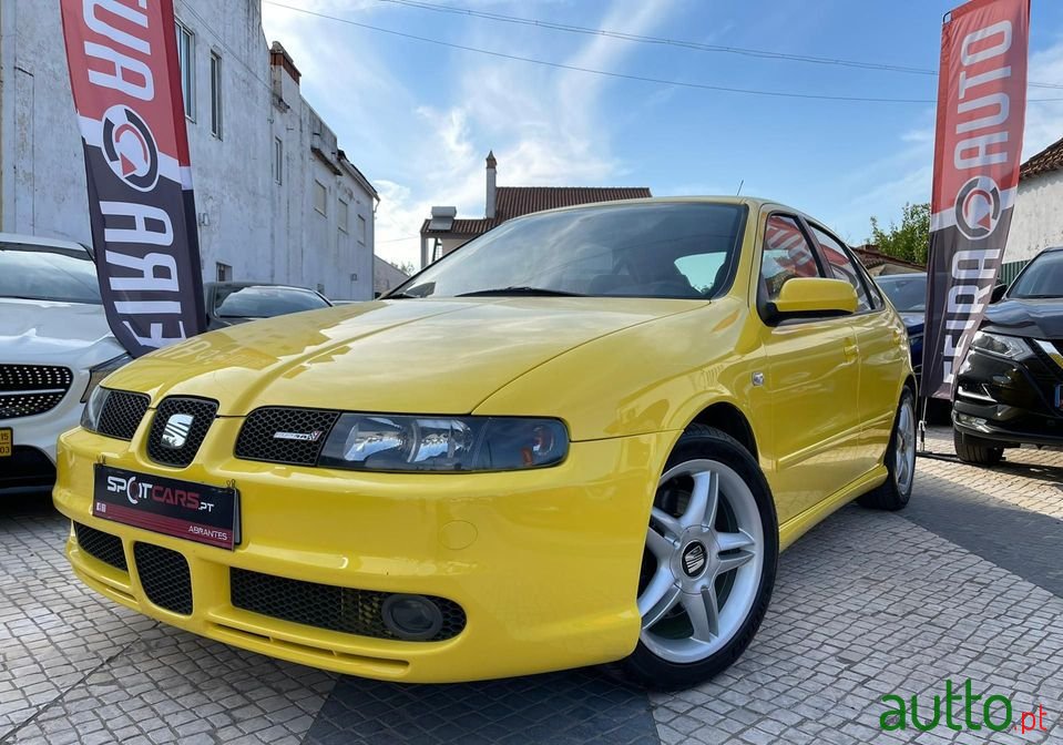 2002' SEAT Leon photo #3