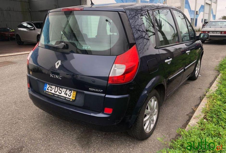 2007' Renault Scenic photo #1