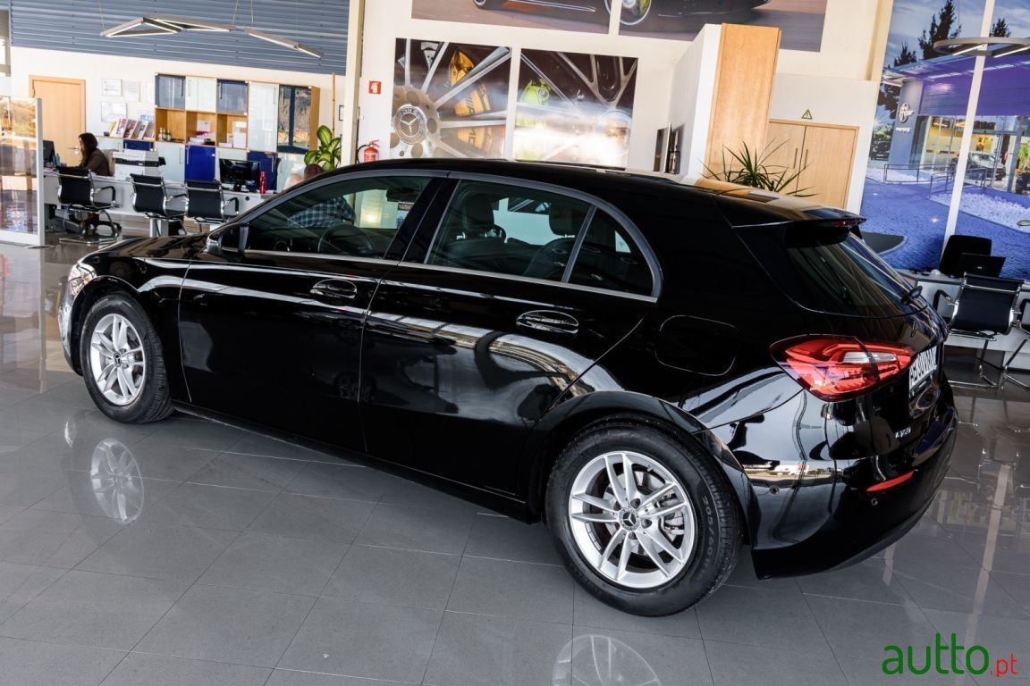 2020' Mercedes-Benz A-160 photo #6