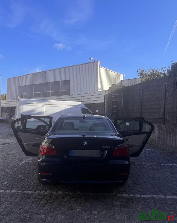 2008' BMW Série 5 Da Executive photo #2