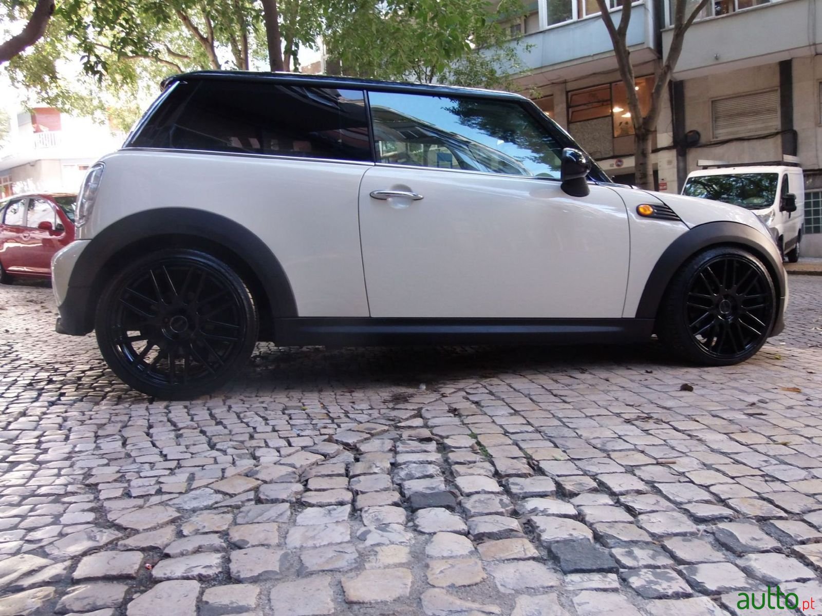 2008' MINI One photo #2