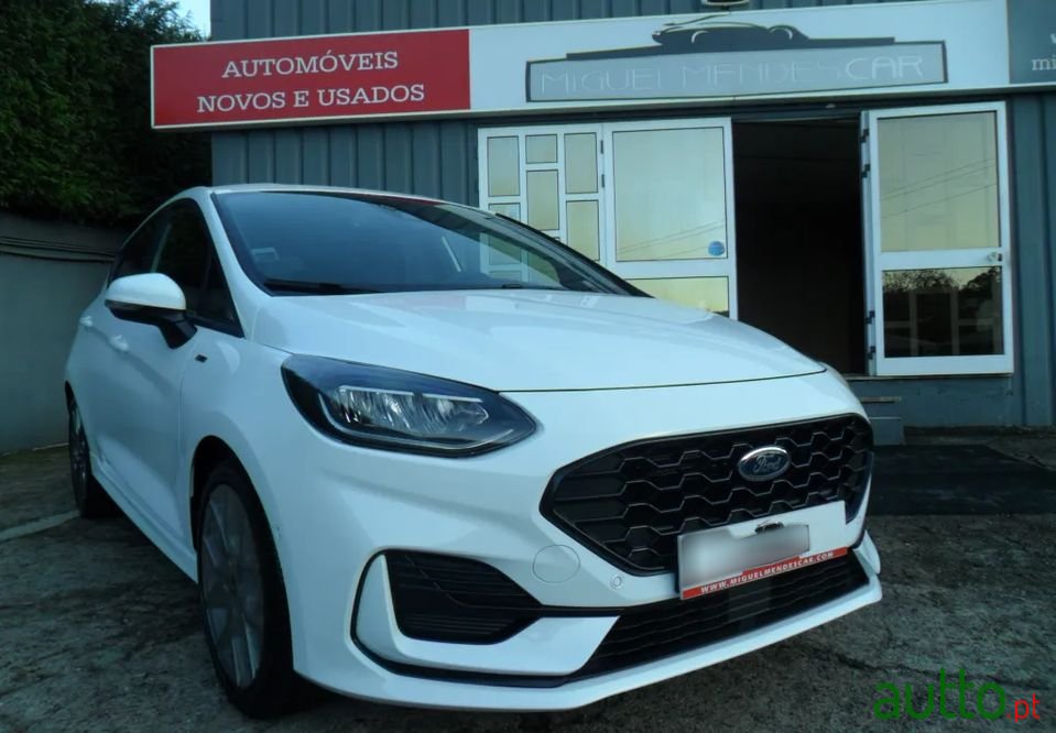 2022' Ford Fiesta photo #2