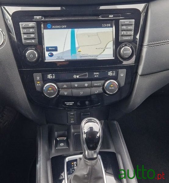 2019' Nissan X-Trail 2.0 dCi Acenta 4x4 photo #3