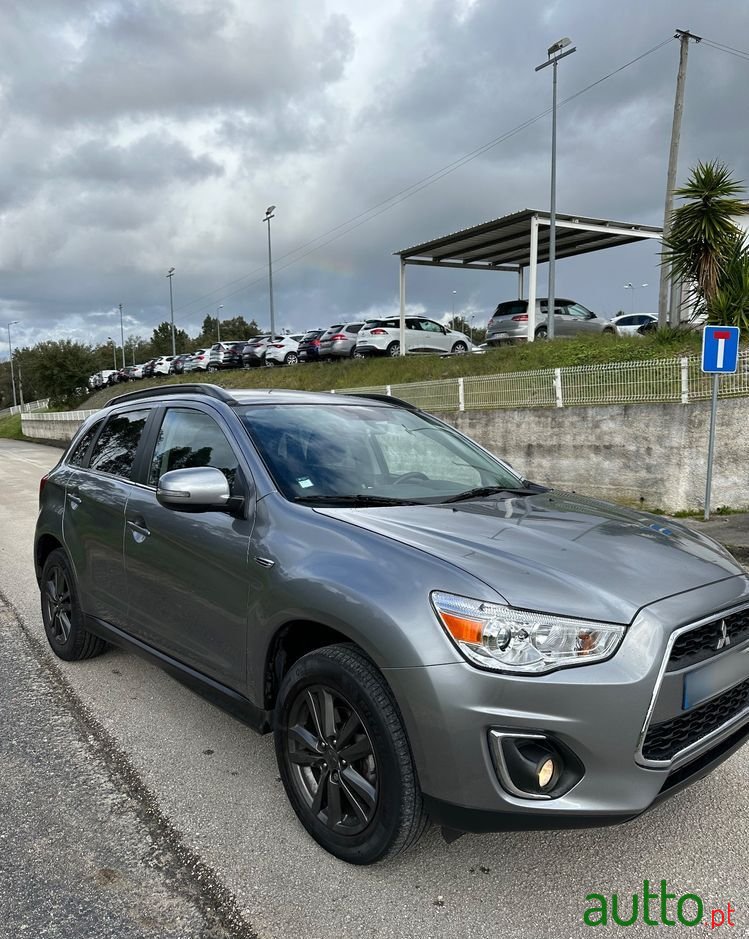 2014' Mitsubishi ASX 1.8 Di-D Intense photo #2