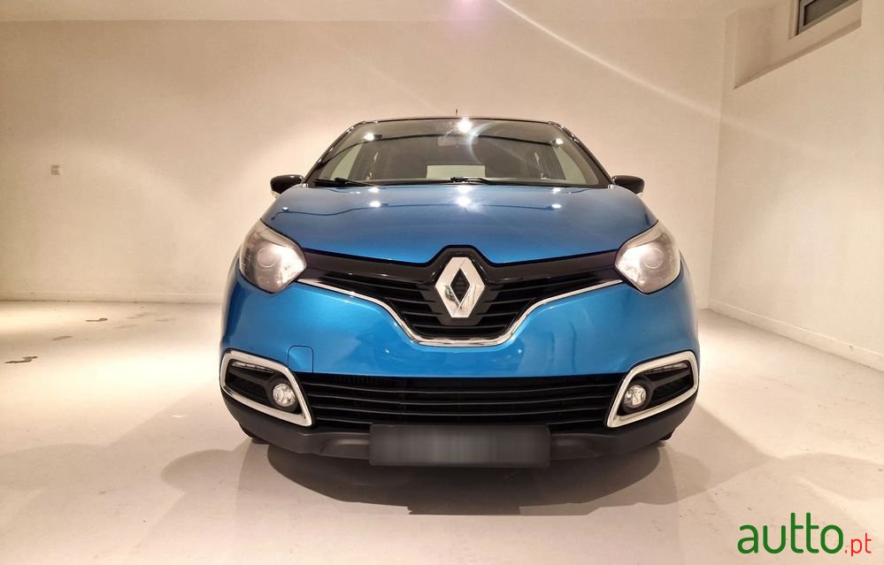 2015' Renault Captur photo #2