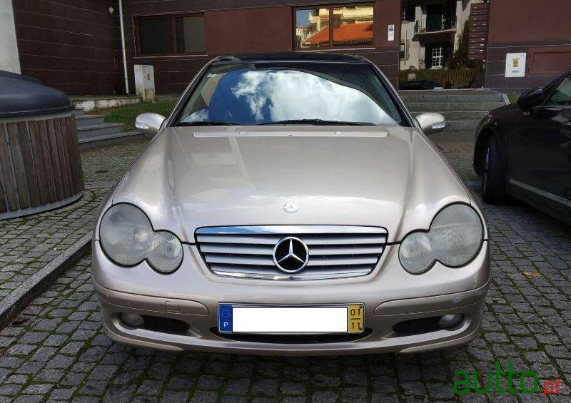 2001' Mercedes-Benz C-180 photo #4