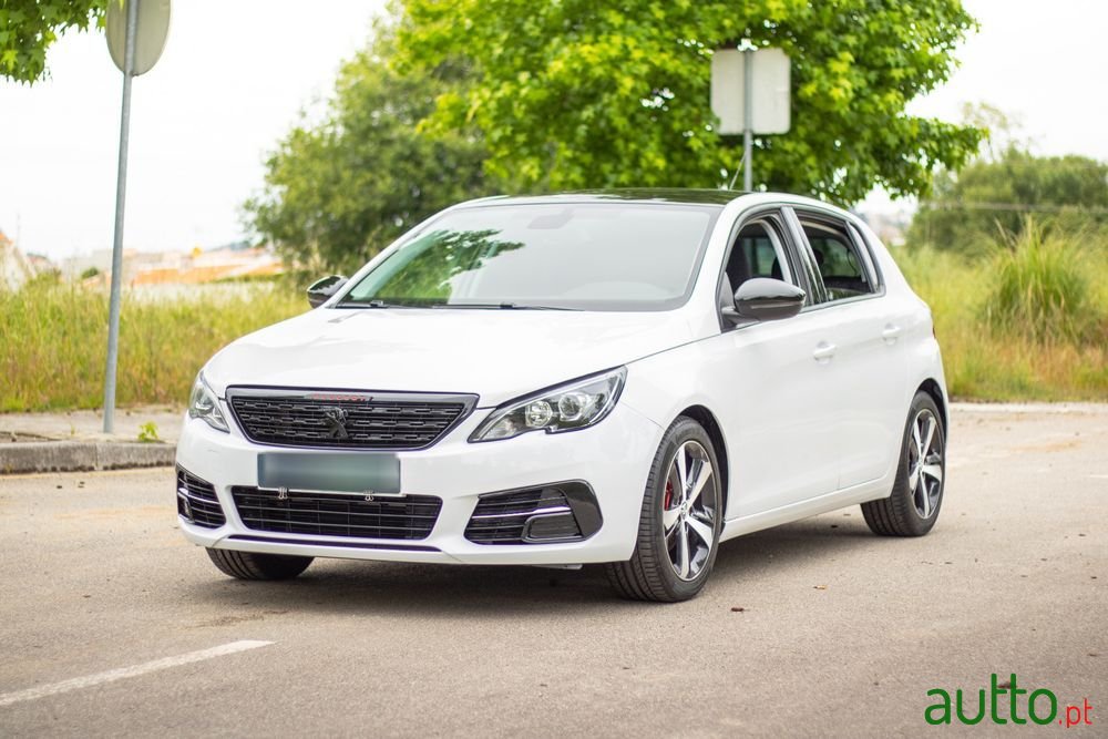 2018' Peugeot 308 photo #1
