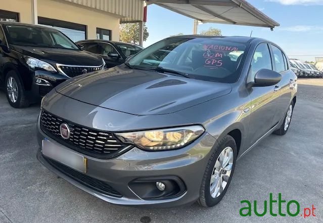 2019' Fiat Tipo 1.3 M-Jet Lounge photo #1