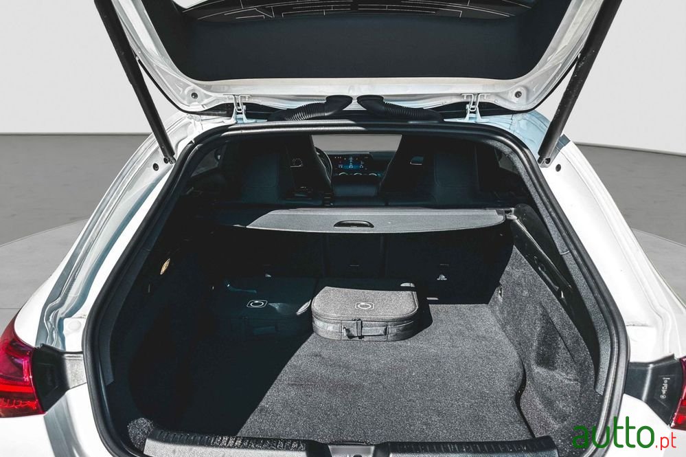 2024' Mercedes-Benz Classe Cla photo #6