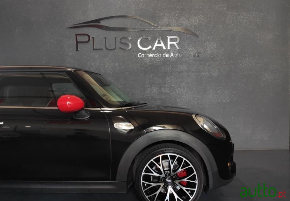 2015' MINI Cooper photo #3