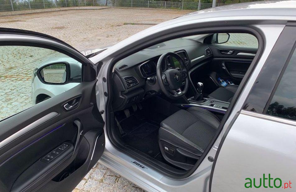 2016' Renault Megane photo #4