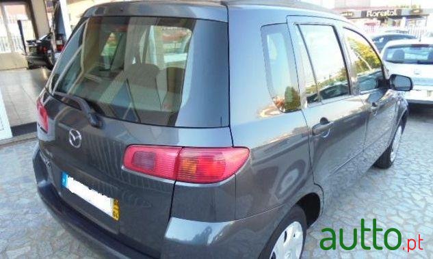 2004' Mazda 2 1.25 Comfort photo #6