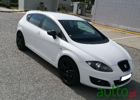 2011' SEAT Leon 1 P photo #3