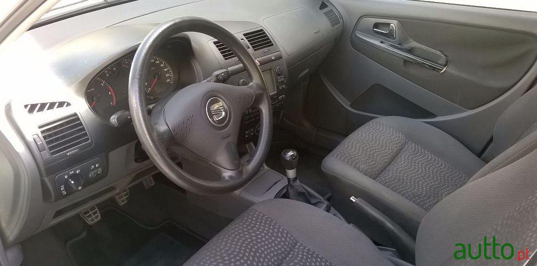 2000' SEAT Cordoba photo #3