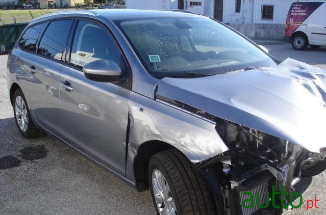 2016' Peugeot 308-Sw 1.6 Bluehdi Style photo #1