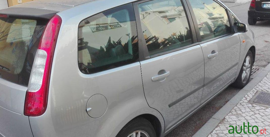 2004' Ford Focus C-Max photo #2