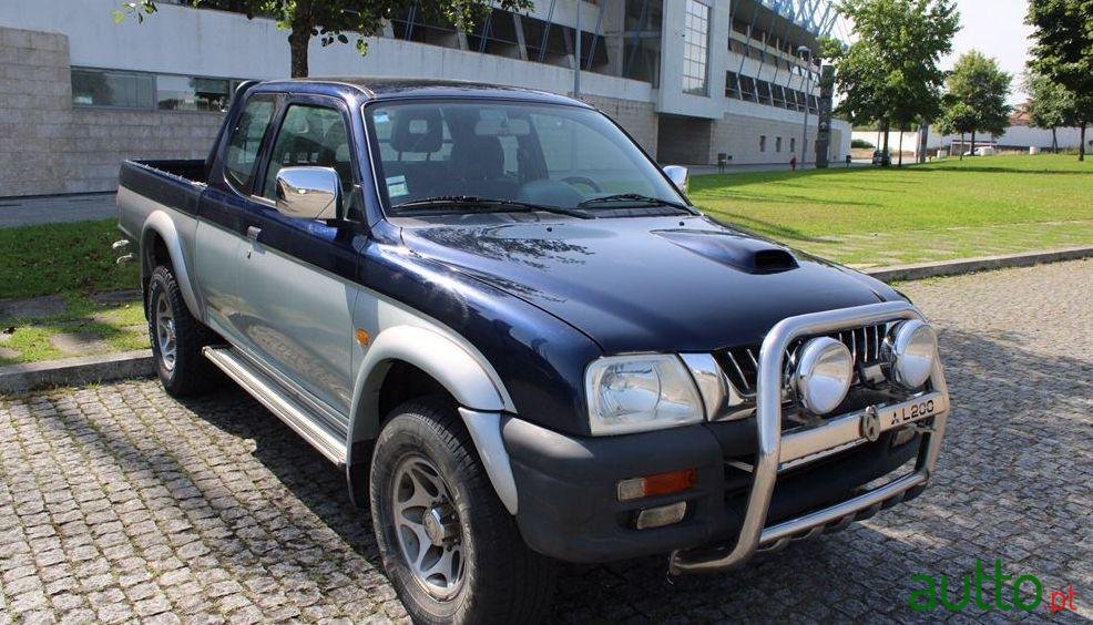 2001' Mitsubishi L200 4X4 photo #2