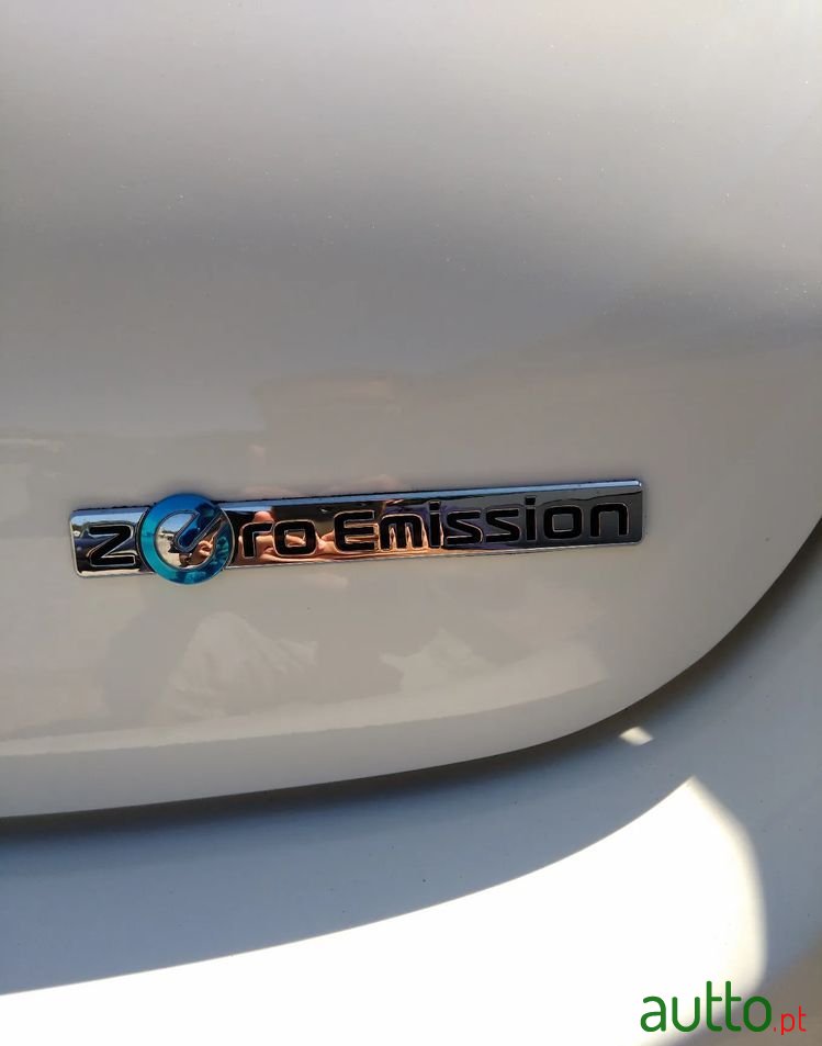 2016' Nissan Leaf photo #5