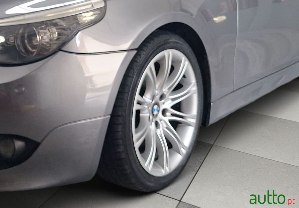 2007' BMW Série 5 photo #3