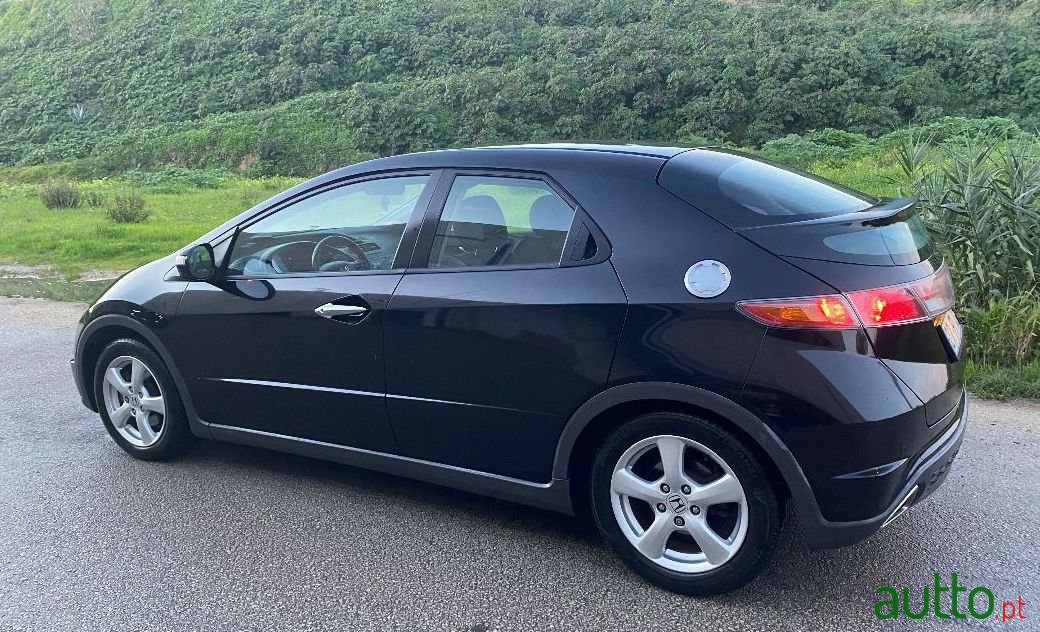 2008' Honda Civic photo #2