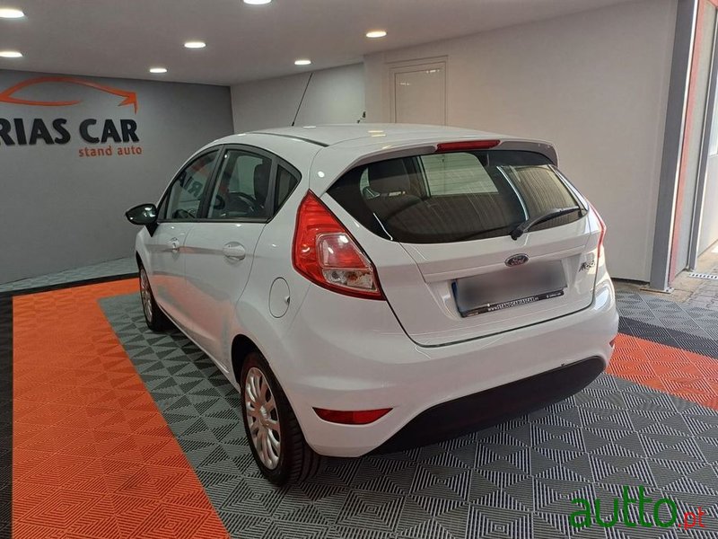 2017' Ford Fiesta 1.0 Ti-Vct Trend photo #6