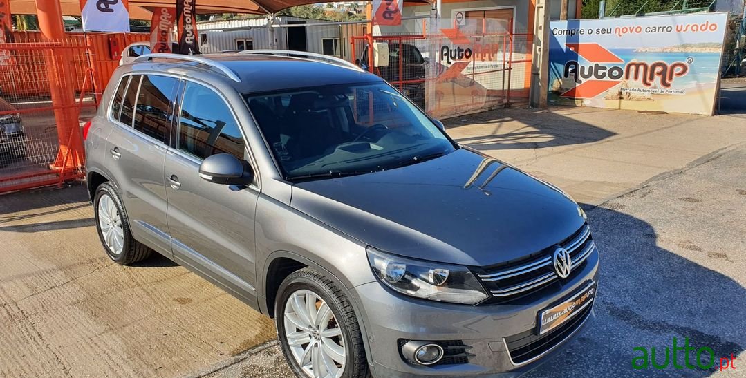 2014' Volkswagen Tiguan photo #5