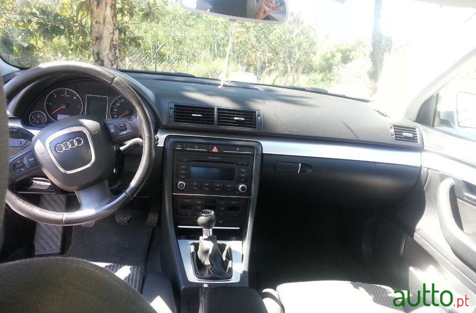 2007' Audi A4 2.0 Tdi S-Line photo #4