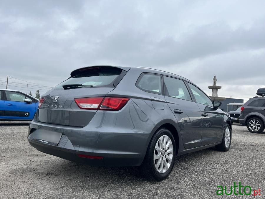 2016' SEAT Leon St photo #6