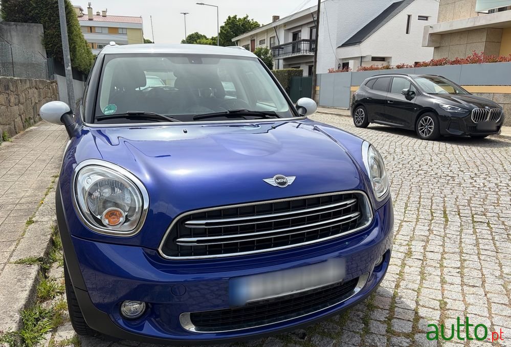 2016' MINI Cooper Countryman photo #2