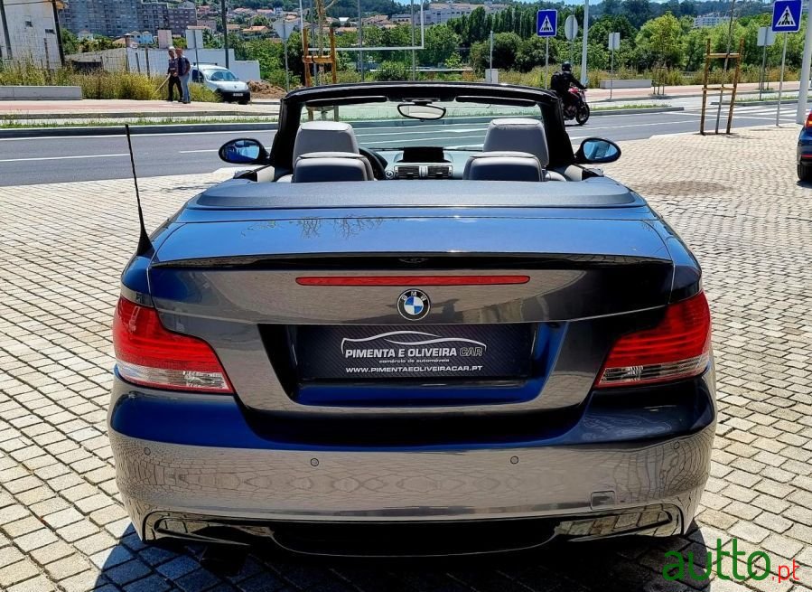 2008' BMW 120 photo #5