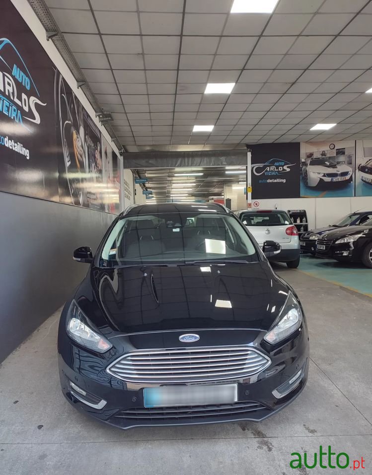 2017' Ford Focus Sw photo #5