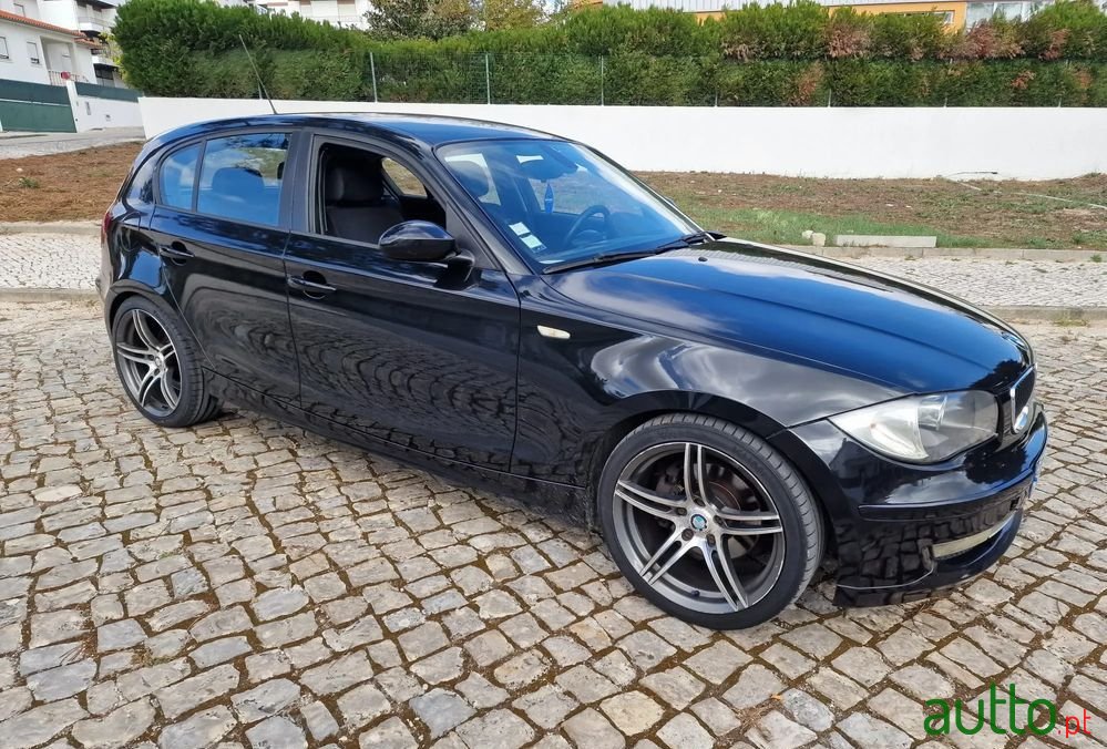 2007' BMW 120 D Dpf photo #1