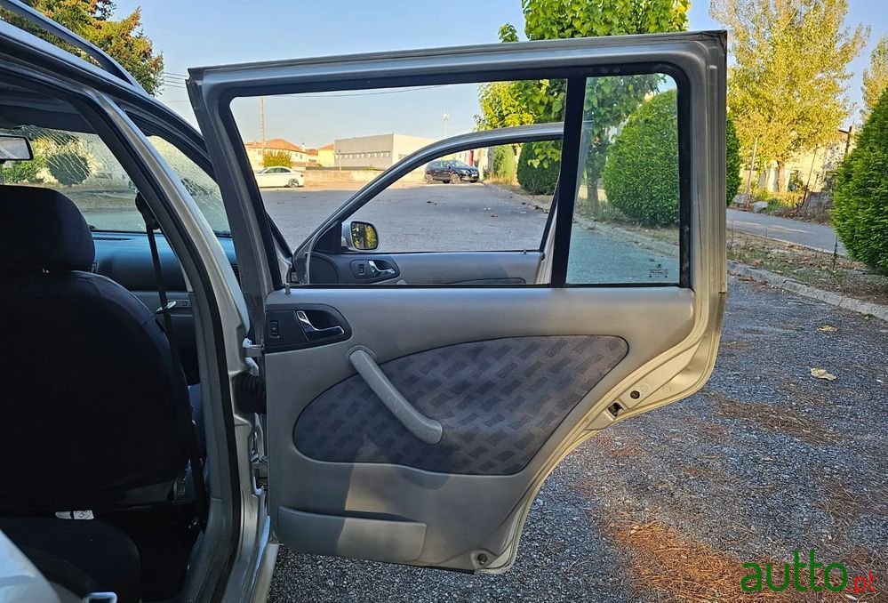 2000' Skoda Octavia Break photo #6