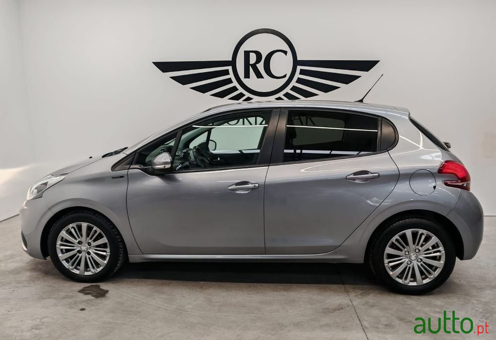 2018' Peugeot 208 photo #4