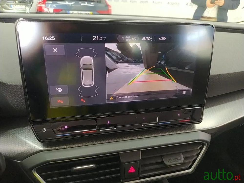 2021' SEAT Leon 1.0 Tsi Style photo #5