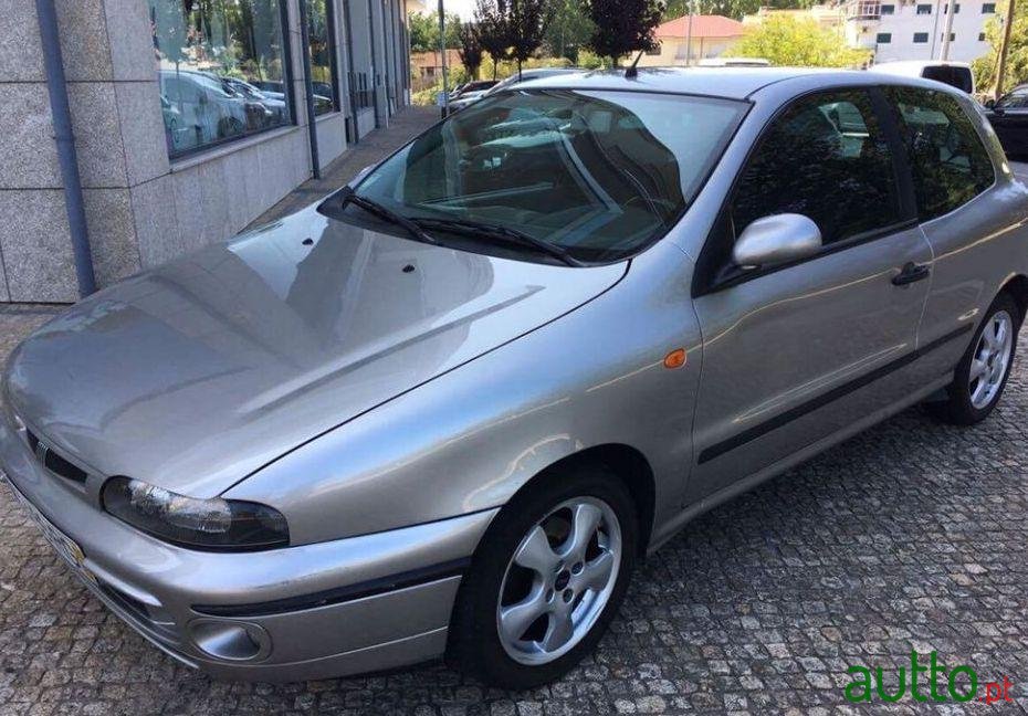 2001' Fiat Bravo Sport 16V photo #2