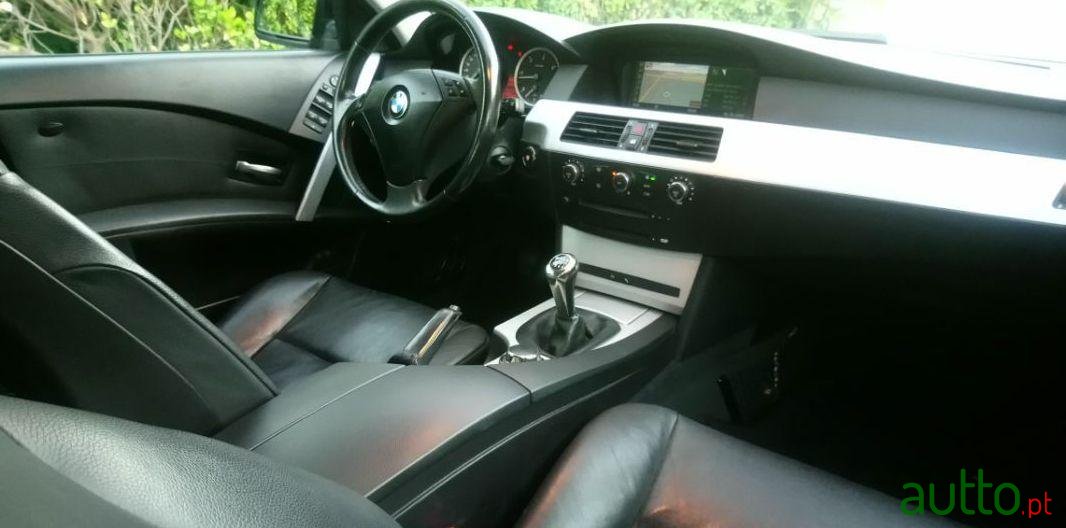 2006' BMW 520 D  Executive photo #2