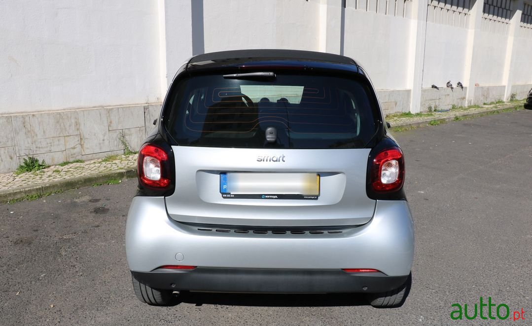2018' Smart Fortwo photo #4