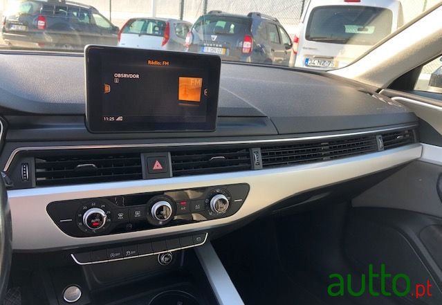 2016' Audi A4 Avant photo #6