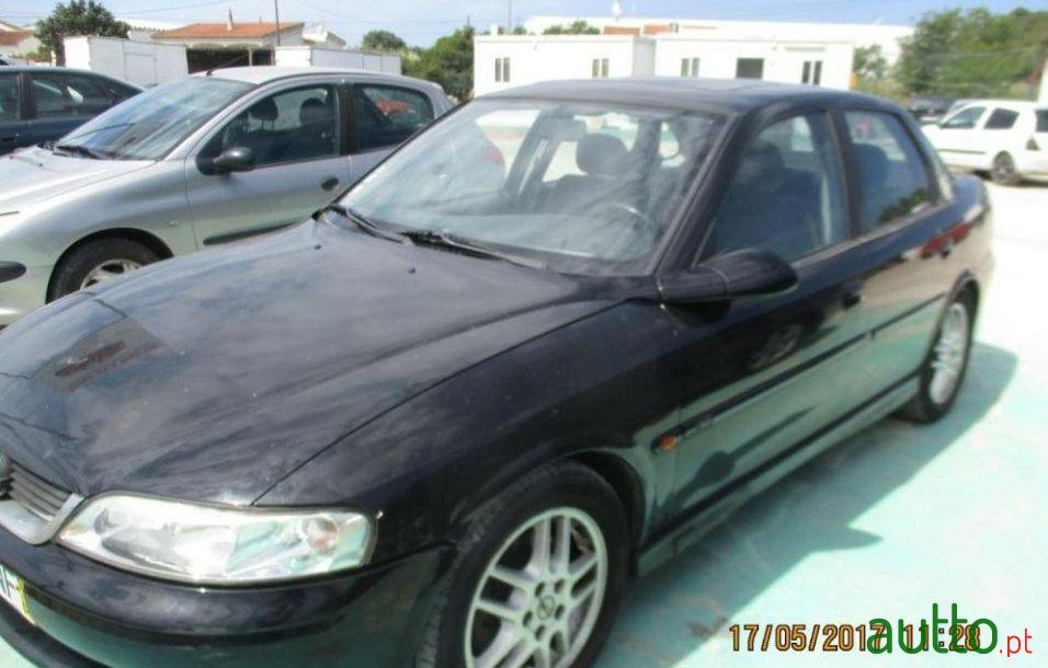 1999' Opel Vectra 2.0 Tdi Cd photo #1