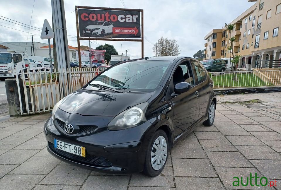 2008' Toyota Aygo photo #4